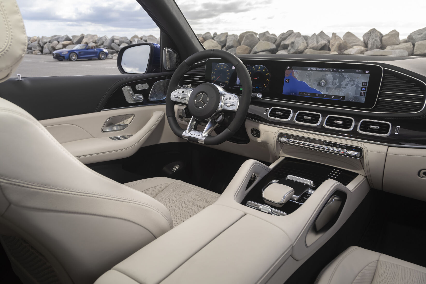 Mercedes-AMG GLE 63 S (36)-source.jpg